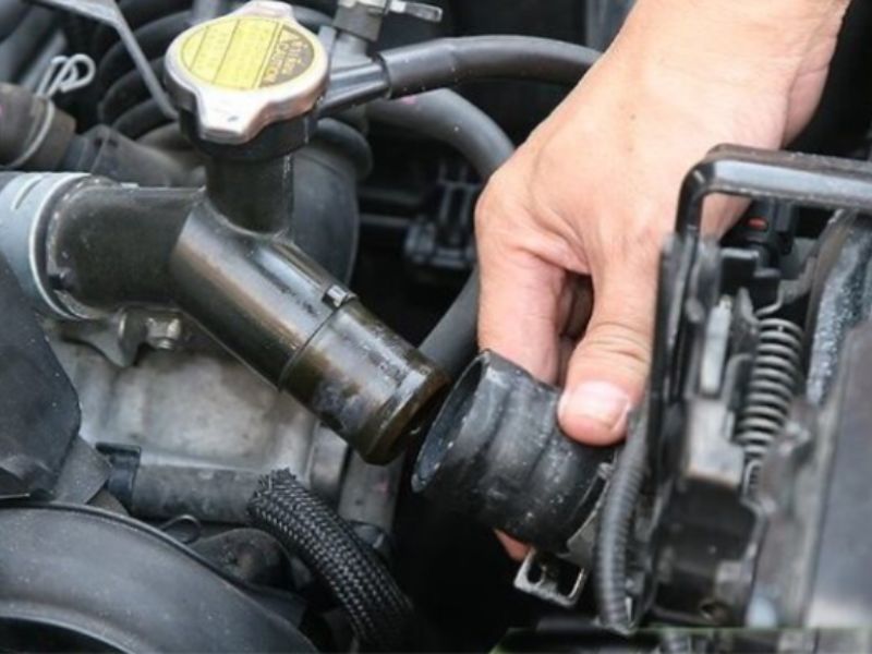 Cách kiểm tra lỗi bộ điều áp ô tô