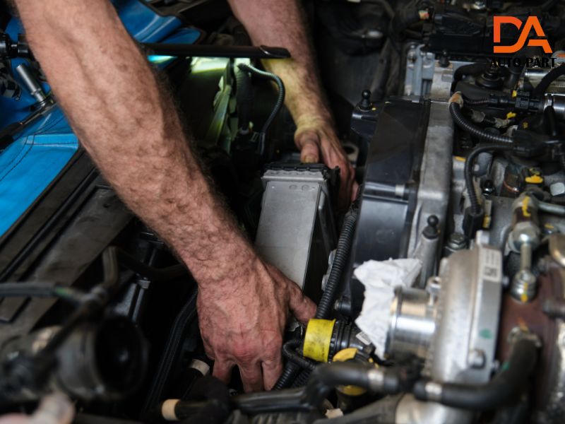 Intercooler 2 Intercooler giúp làm mát khí nén trước khi vào bên trong động cơ
