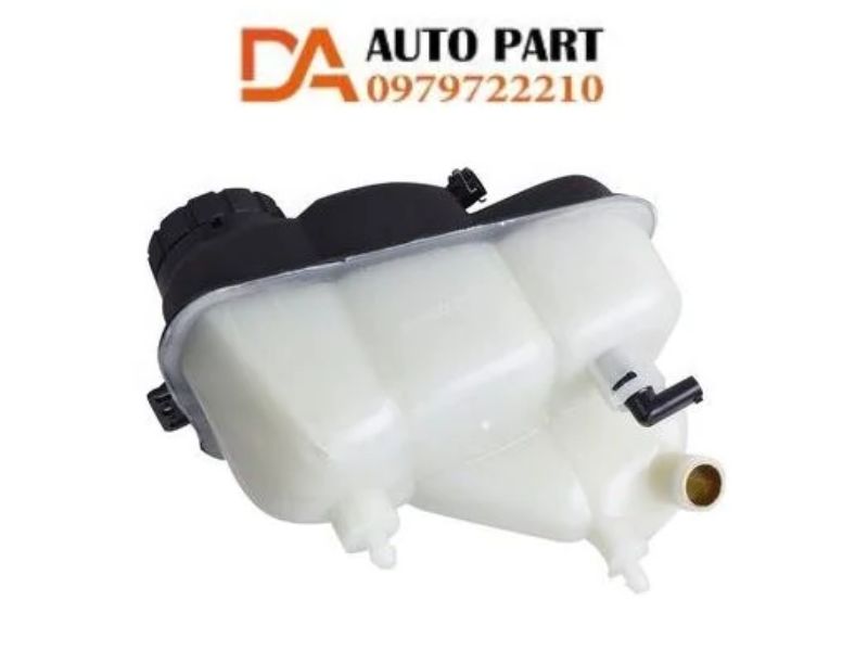 bình nước phụ 7 Thay thế bình nước phụ mới khi bình bị nứt, thủng hoặc đổi màu