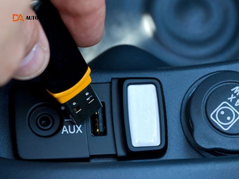 Cắm và tháo USB đúng cách