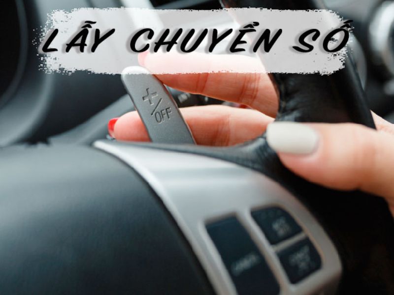 Lẫy chuyển số trên vô lăng của ô tô