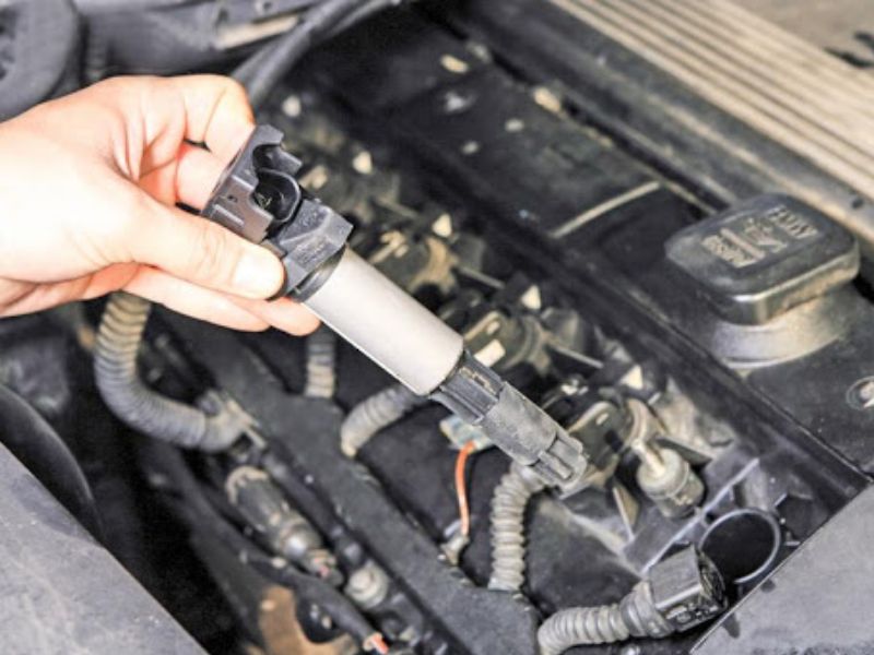 Bugi hoặc bobin đánh lửa bị lỗi