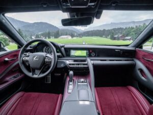Alcantara là gì?