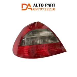 Đèn hậu trái ngoài A2118202564 Mercedes E 200,240,280,350,500 (2003-2009)