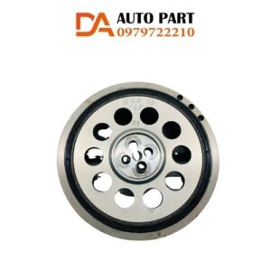 Puly trục cơ A2540308900 Mercedes C 200, C300 (2021-nay)