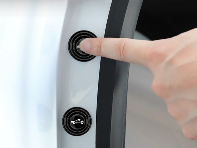 Xác định vị trí gắn nút giảm chấn cửa ô tô