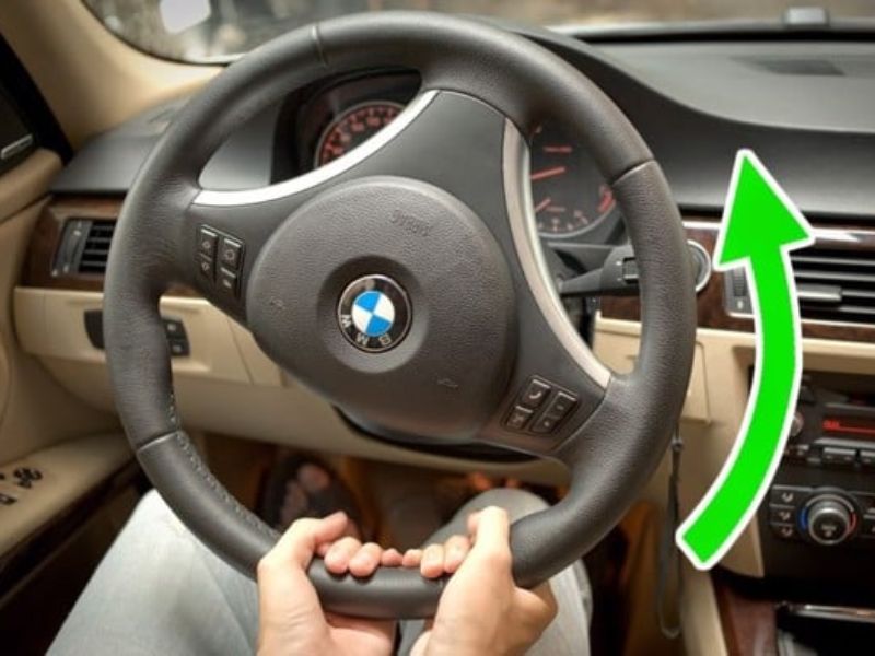 Kiểm tra độ rơ của vô lăng trên ô tô