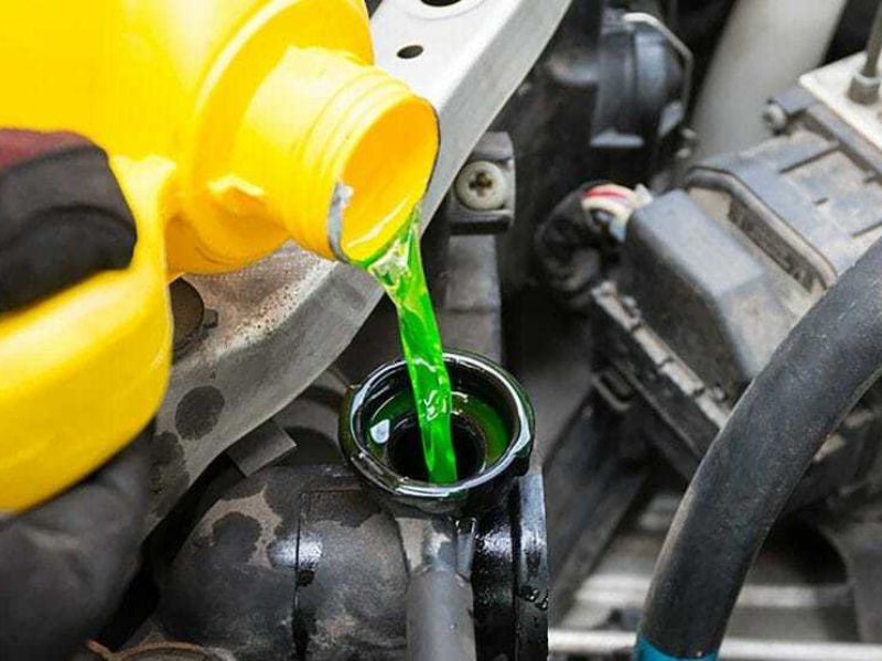 Tuân thủ lịch bảo dưỡng định kỳ của nước làm mát ô tô