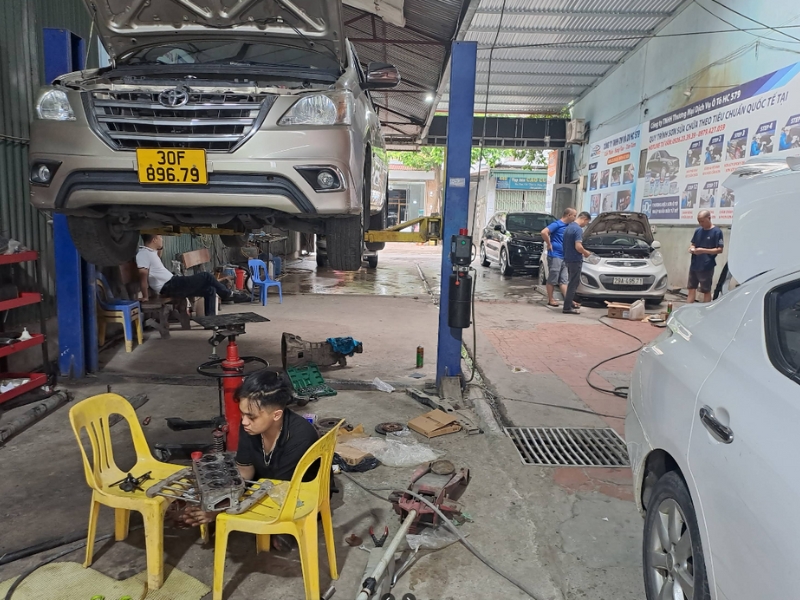 Gara Auto HC chuyên sửa ecu ô tô tại Hà Nội uy tín