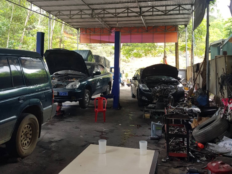 Gara ô tô Tư Huế