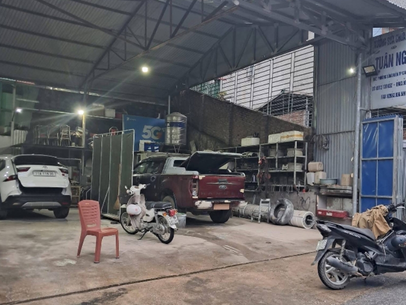 Gara ô tô Tuân Nga