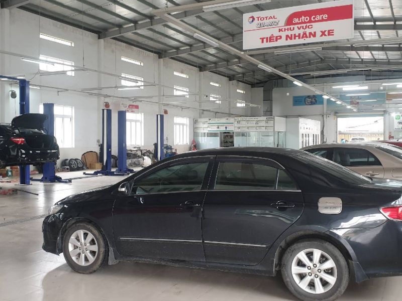 Gara sửa chữa ô tô Trường Phát