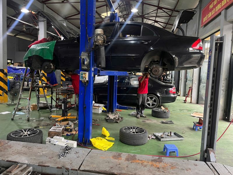 Khi xe bị ngập hãy đưa xe đến gara Phụ Tùng Đức Anh để được kiểm tra và xử lý nhanh gọn