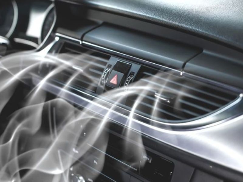 Làm sạch hệ thống điều hòa ô tô