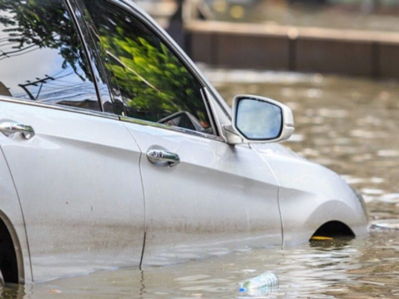 sửa xe ngập nước