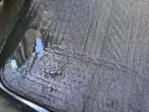 xe ô tô bị nước mưa vào