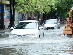 xe ô tô ngập nước nhưng không chết máy
