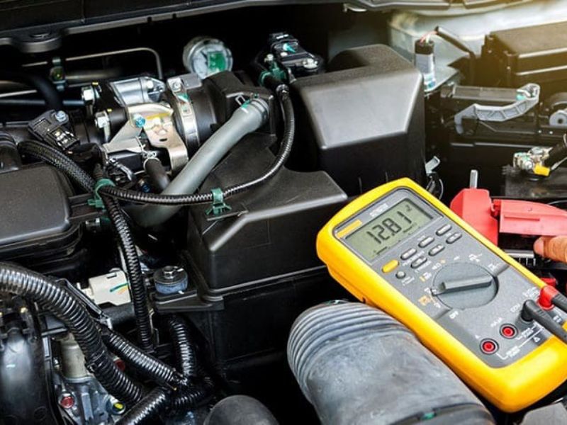 Động cơ xe ô tô đề lâu, chạy không đều