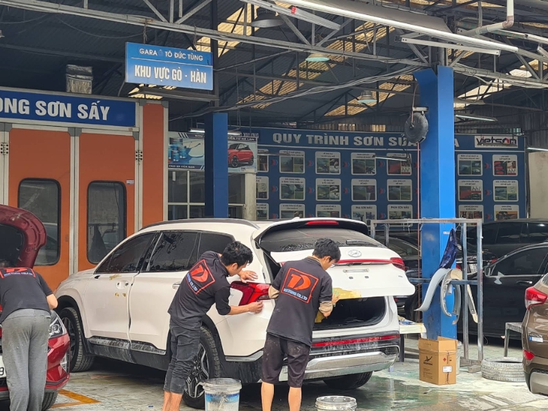 Gara ô tô Đức Tùng