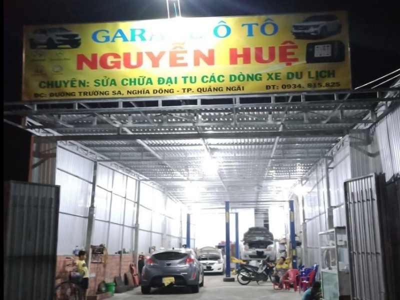 Gara ô tô Nguyễn Huệ