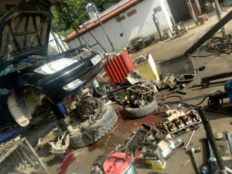 Gara ô tô Phương Anh