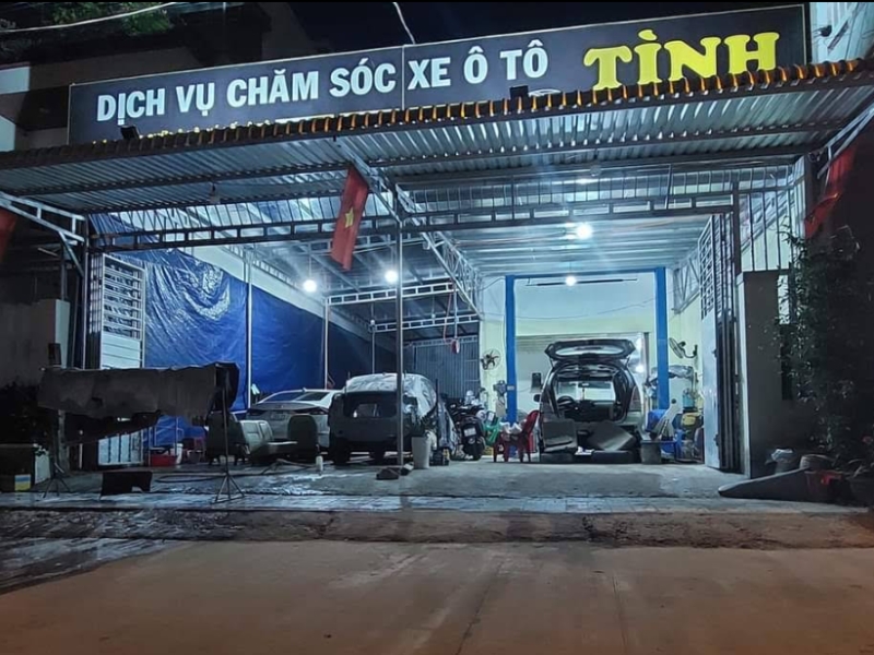 Gara ô tô Tình