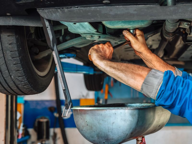 Không thay dầu định kỳ sẽ làm đội lên các chi phí thay thế các phụ tùng liên quan