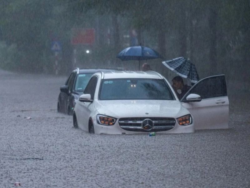 Thời gian xe ô tô ngâm trong nước