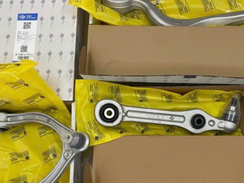 Ưu tiên phụ tùng OEM hoặc Aftermarket chuẩn OE sau khi hết bảo hành