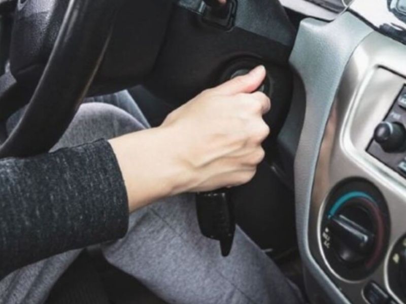 Xe đề khó nổ hoặc không phản hồi khi bấm đề