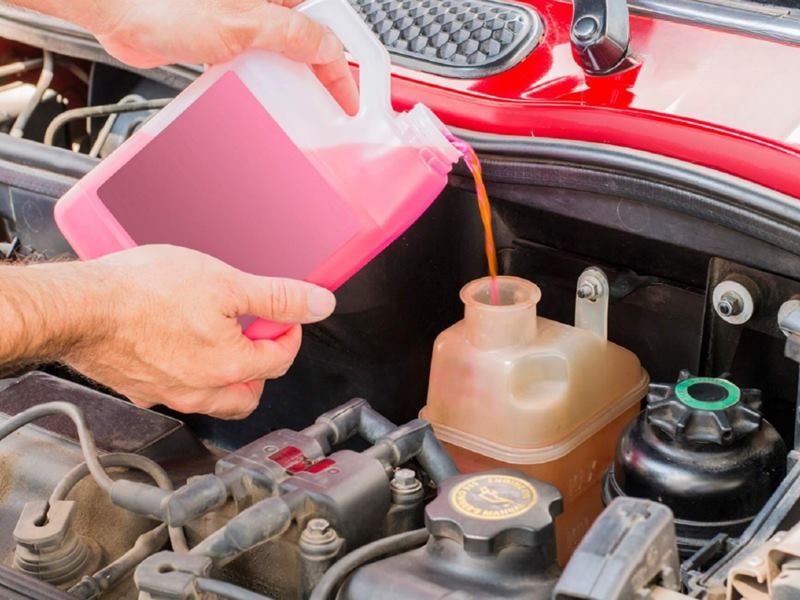 Khi nào cần bổ sung nước làm mát ô tô? Hướng dẫn cách bổ sung 6 Châm đến đúng mực tiêu chuẩn