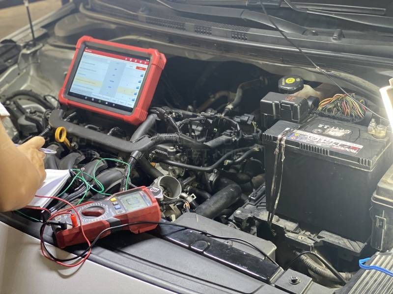 Chẩn đoán bằng máy và xử lý chuyên sâu tại gara