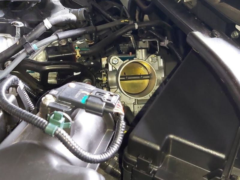 Có cần reset bướm ga sau khi vệ sinh không