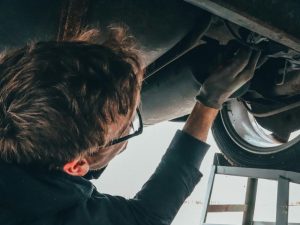 dầu cầu ô tô bao lâu phải thay