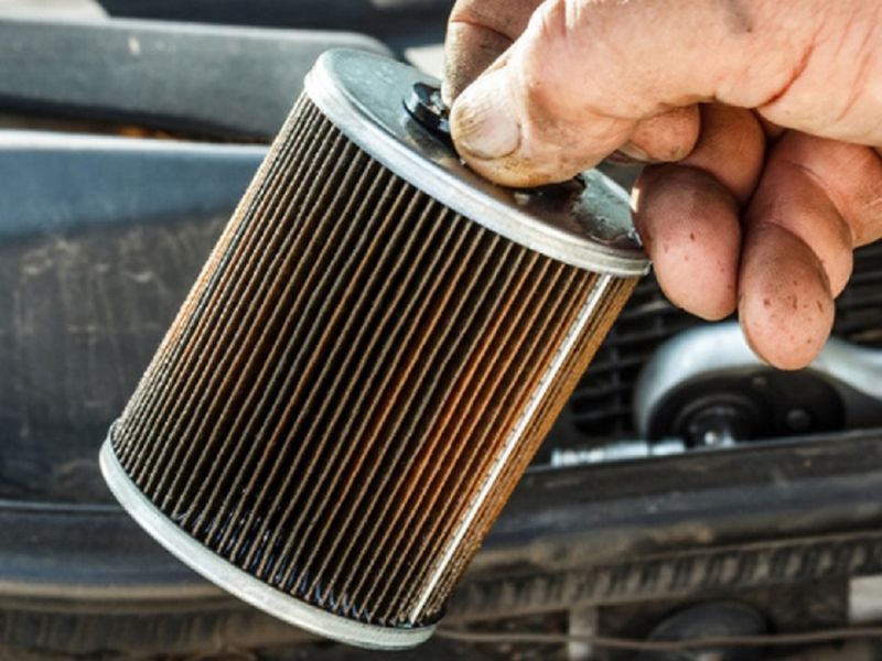 Lọc dầu, đầu hút dầu bẩn, bị tắc nghẽn