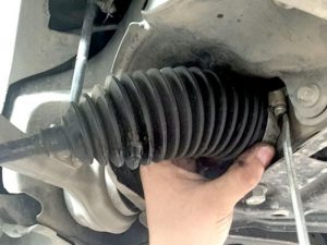 rách chụp bụi rotuyn