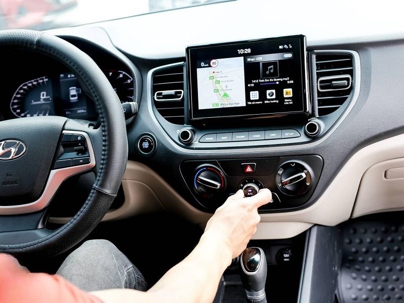 Tắt máy, ngắt nguồn điện trên xe ô tô