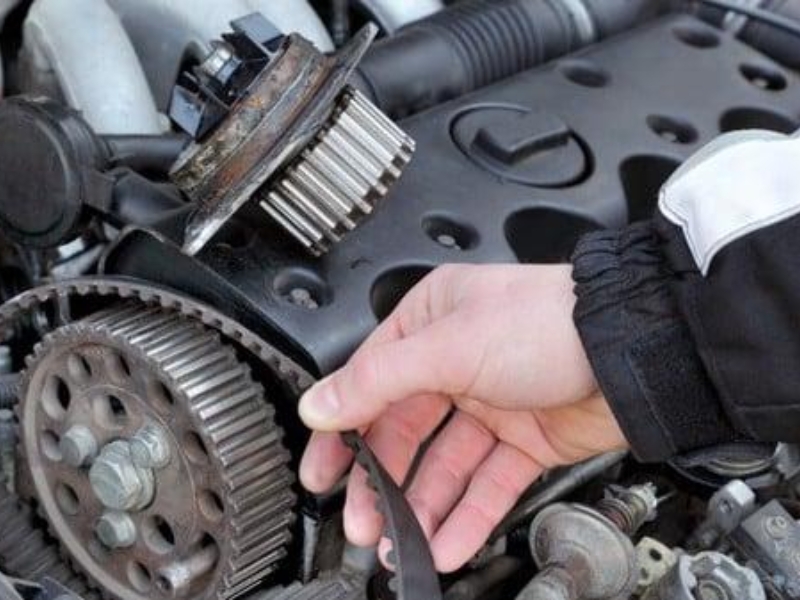 Nên thay dây curoa đúng tuổi thọ theo khuyến nghị