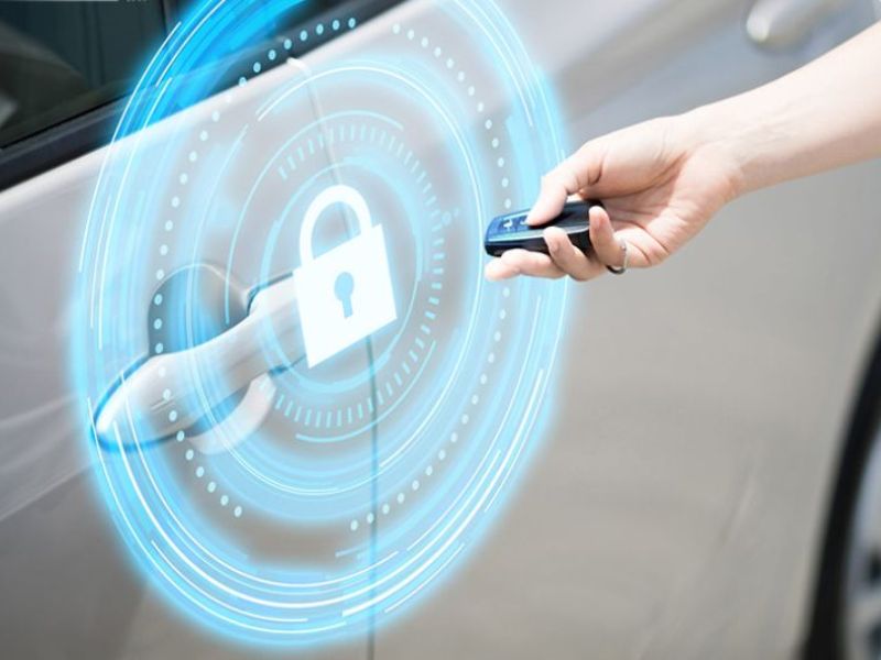 Hệ thống chống trộm bật cũng khiến chìa khóa ô tô không xoay on hoặc off được