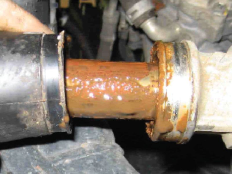 Nguyên nhân đánh hết lái cảm giác căng tay và cách xử lý 1 Thiếu hoặc bẩn dầu trợ lực lái (đối với trợ lực thủy lực)