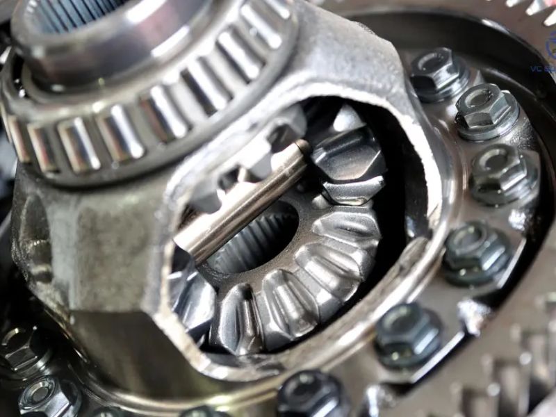 Vi sai sau có khe hở bánh răng lớn