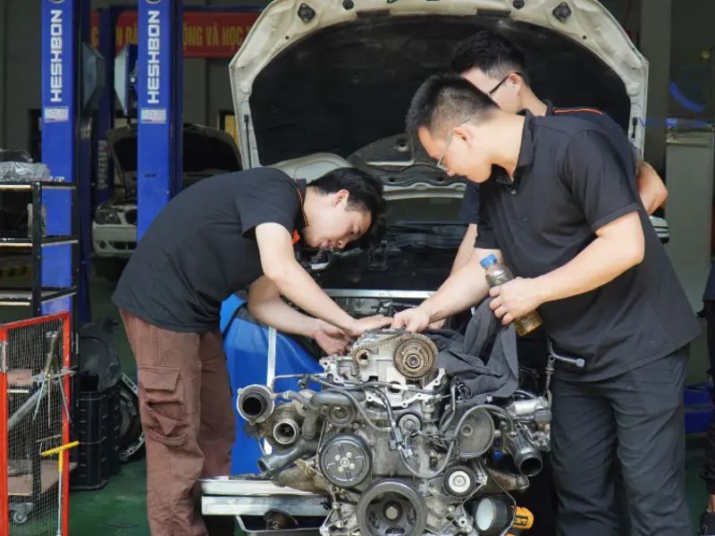 Xử lý lỗi lắp ráp, siết lại đúng kỹ thuật