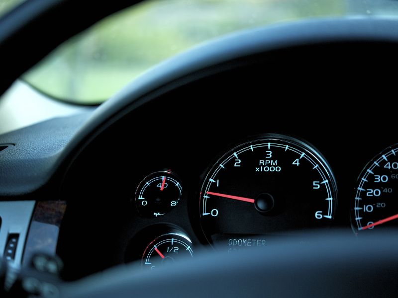 Vòng tua máy quá thấp