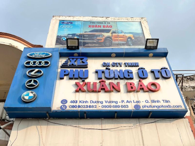 Cửa hàng phụ tùng ô tô Xuân Bảo