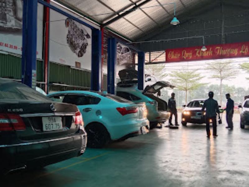 Cửa Hàng Phụ Tùng Ô Tô Quang Huy