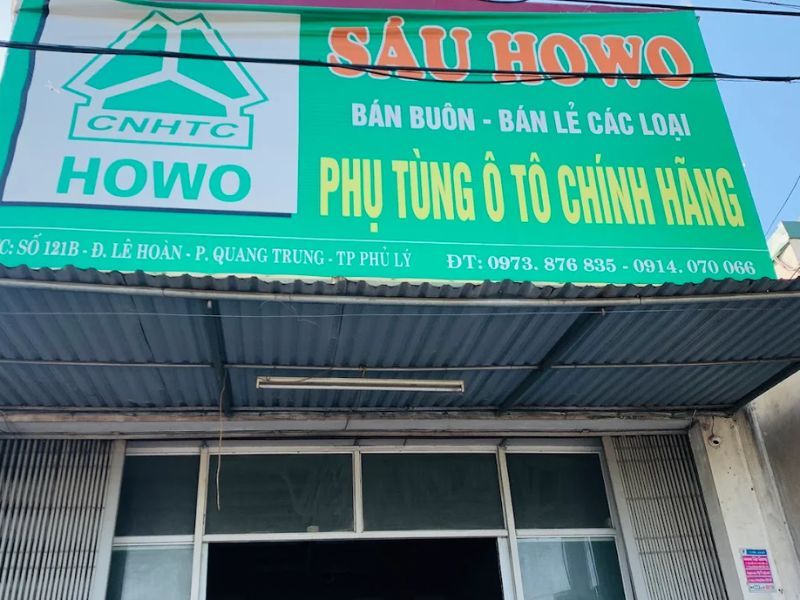 Cửa hàng phụ tùng Sáu HOWO