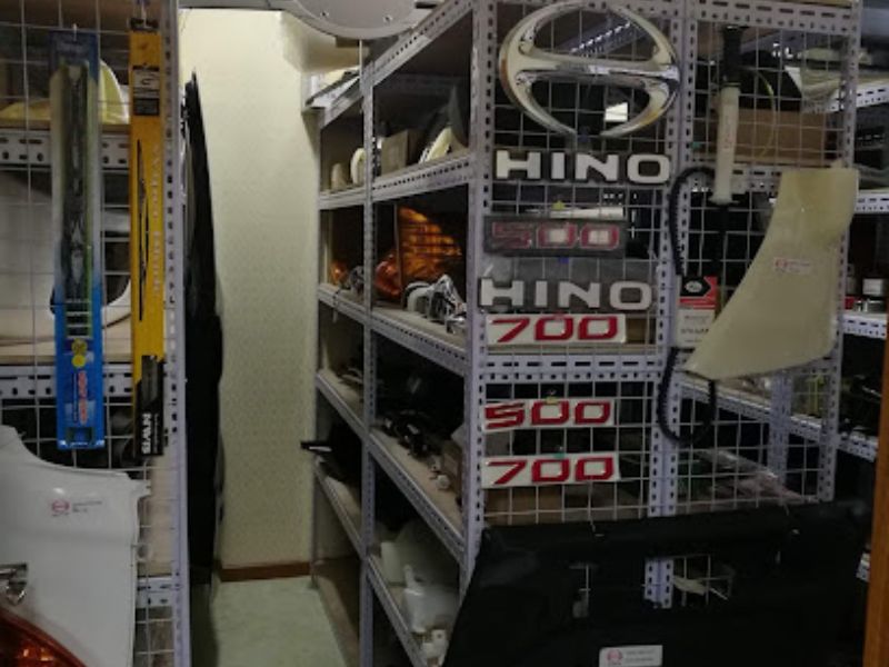 TRUNG TÂM PHỤ TÙNG XE HINO - ISUZU
