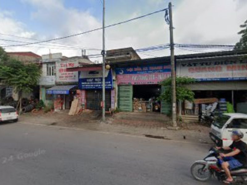Cửa Hàng Phụ Tùng Ô Tô Phong Lan